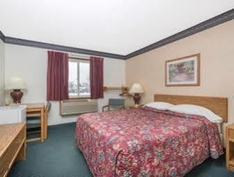 Super 8 By Wyndham Superior Wi Hotel Kültér fotó
